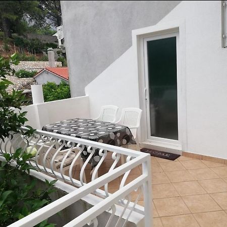 Apartman Neven Podgora Bagian luar foto